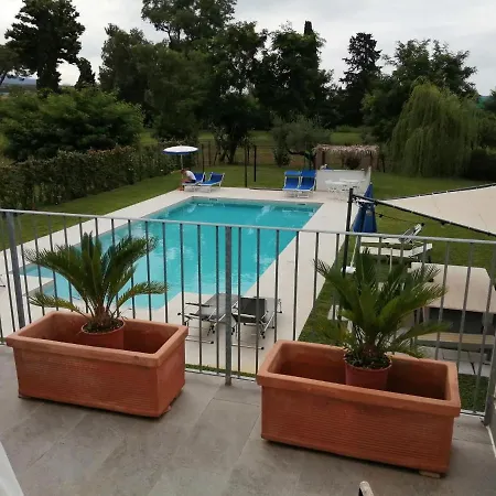 Bed & Breakfast Il Toscanello 4*