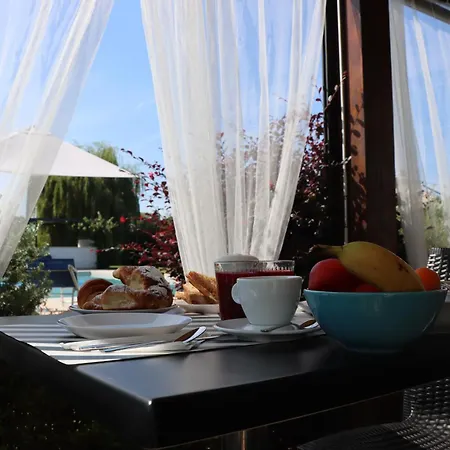 Il Toscanello Bed & Breakfast Lido di Camaiore